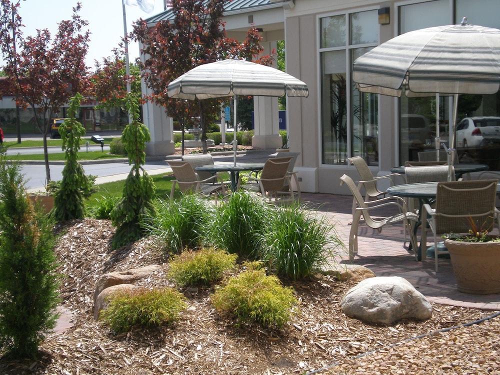 Hilton Garden Inn Minneapolis Іґан Екстер'єр фото