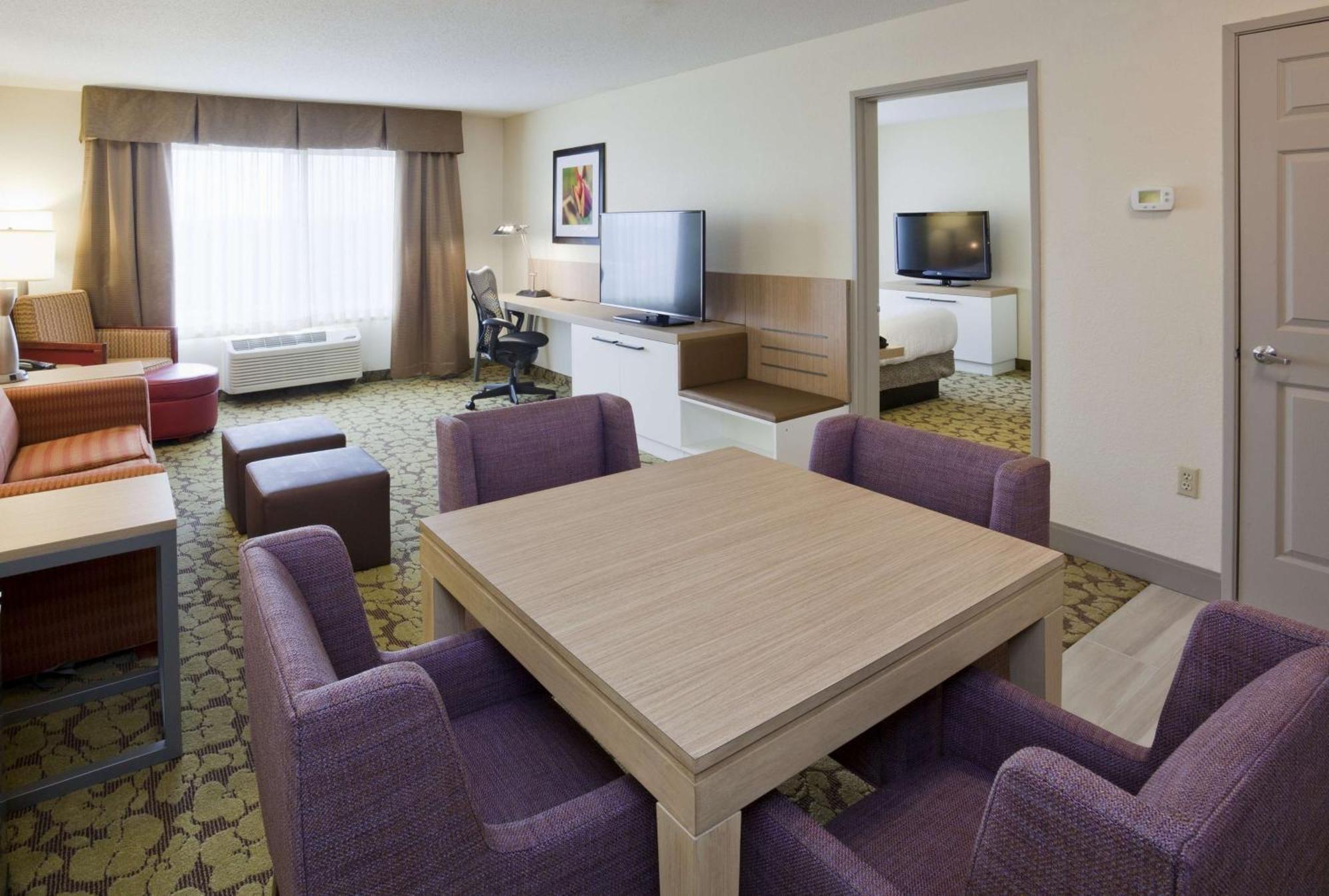 Hilton Garden Inn Minneapolis Іґан Екстер'єр фото