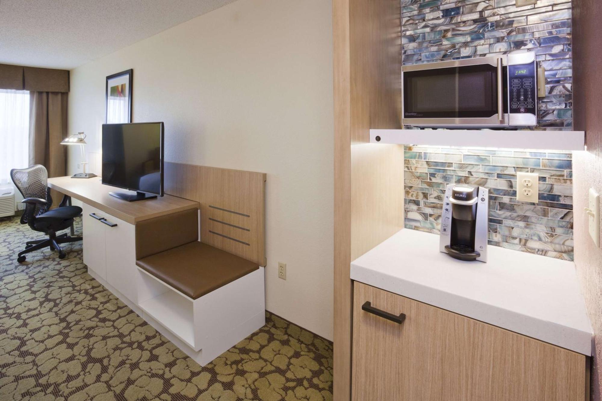 Hilton Garden Inn Minneapolis Іґан Екстер'єр фото