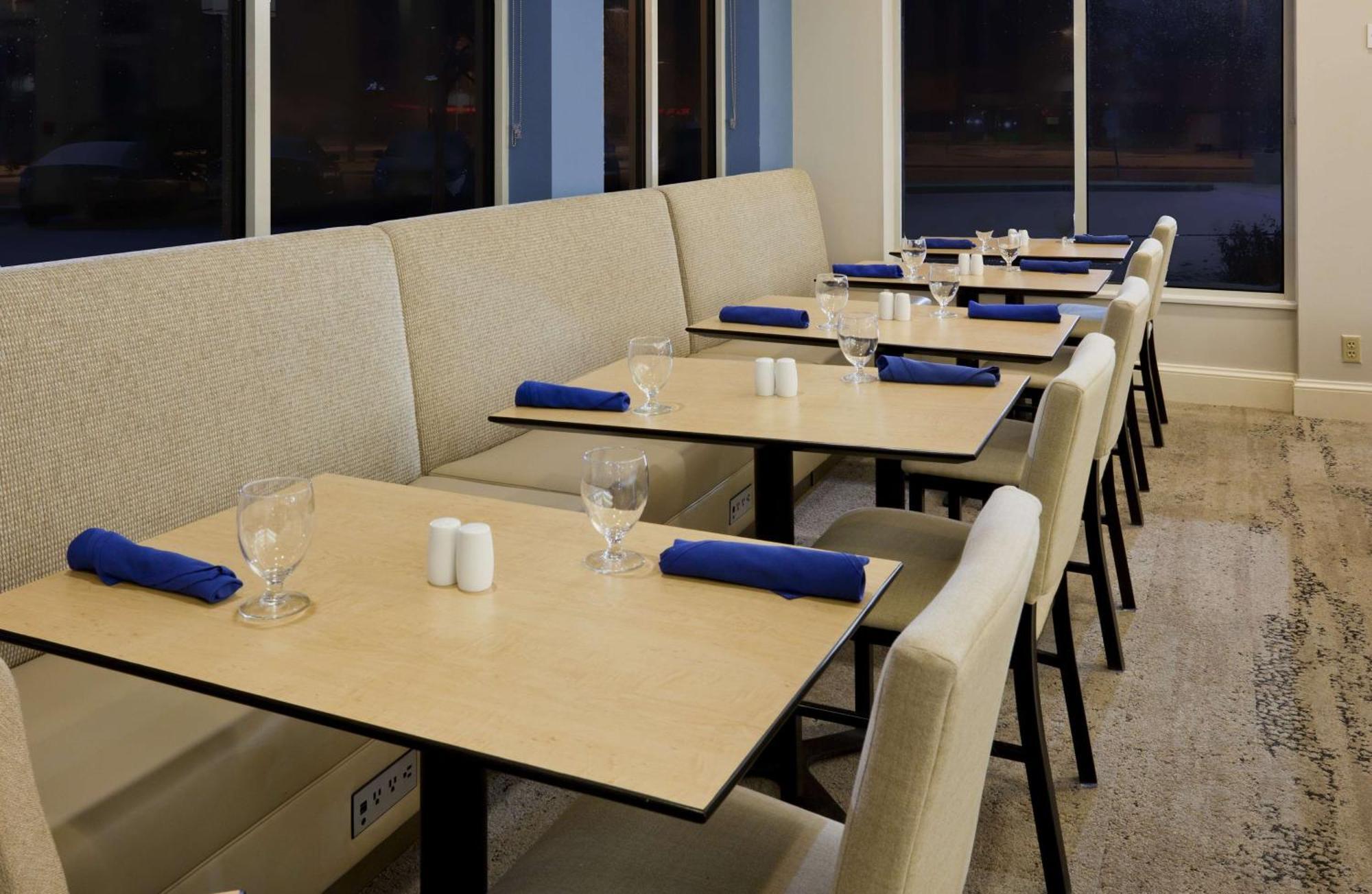 Hilton Garden Inn Minneapolis Іґан Екстер'єр фото