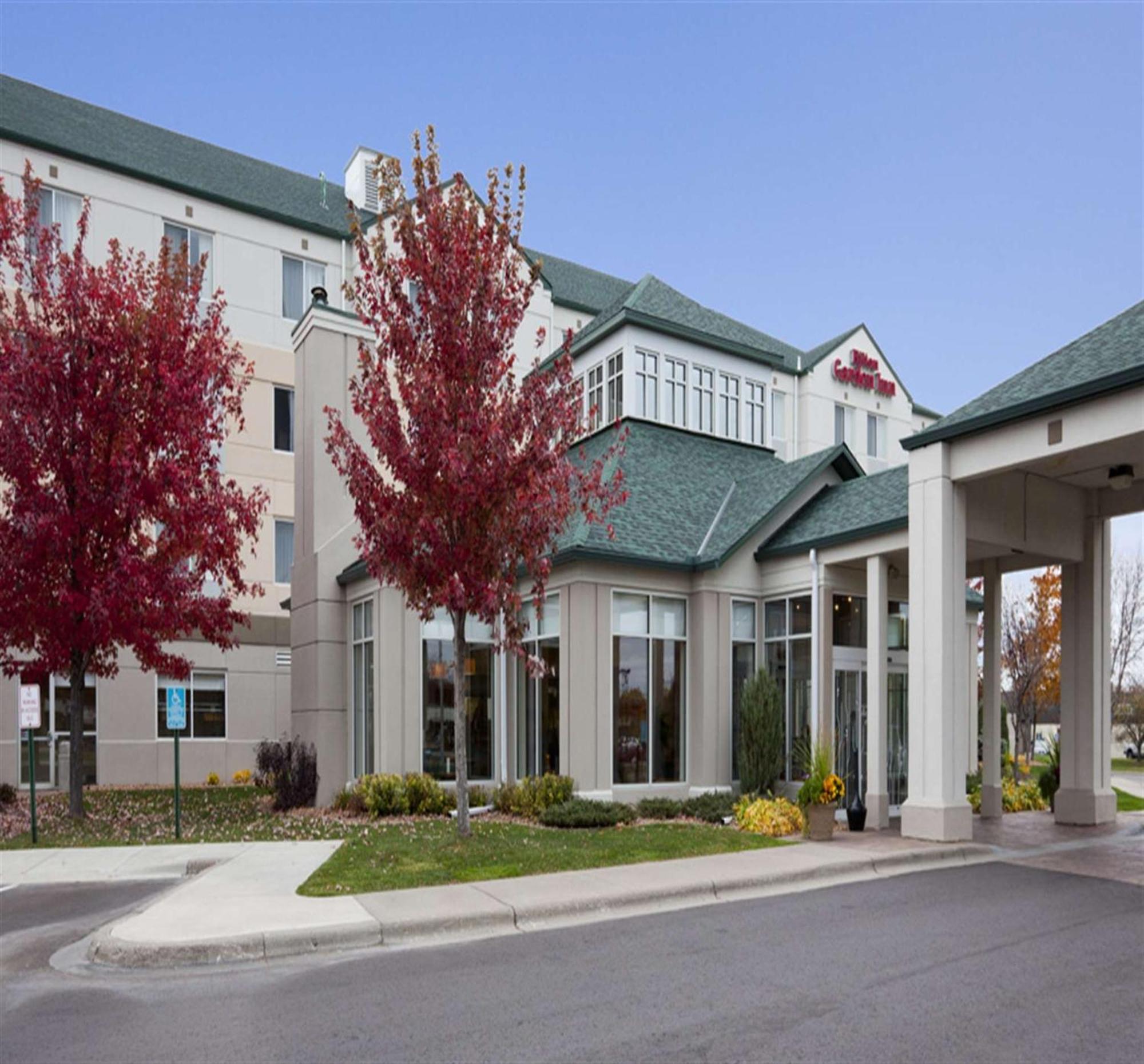 Hilton Garden Inn Minneapolis Іґан Екстер'єр фото