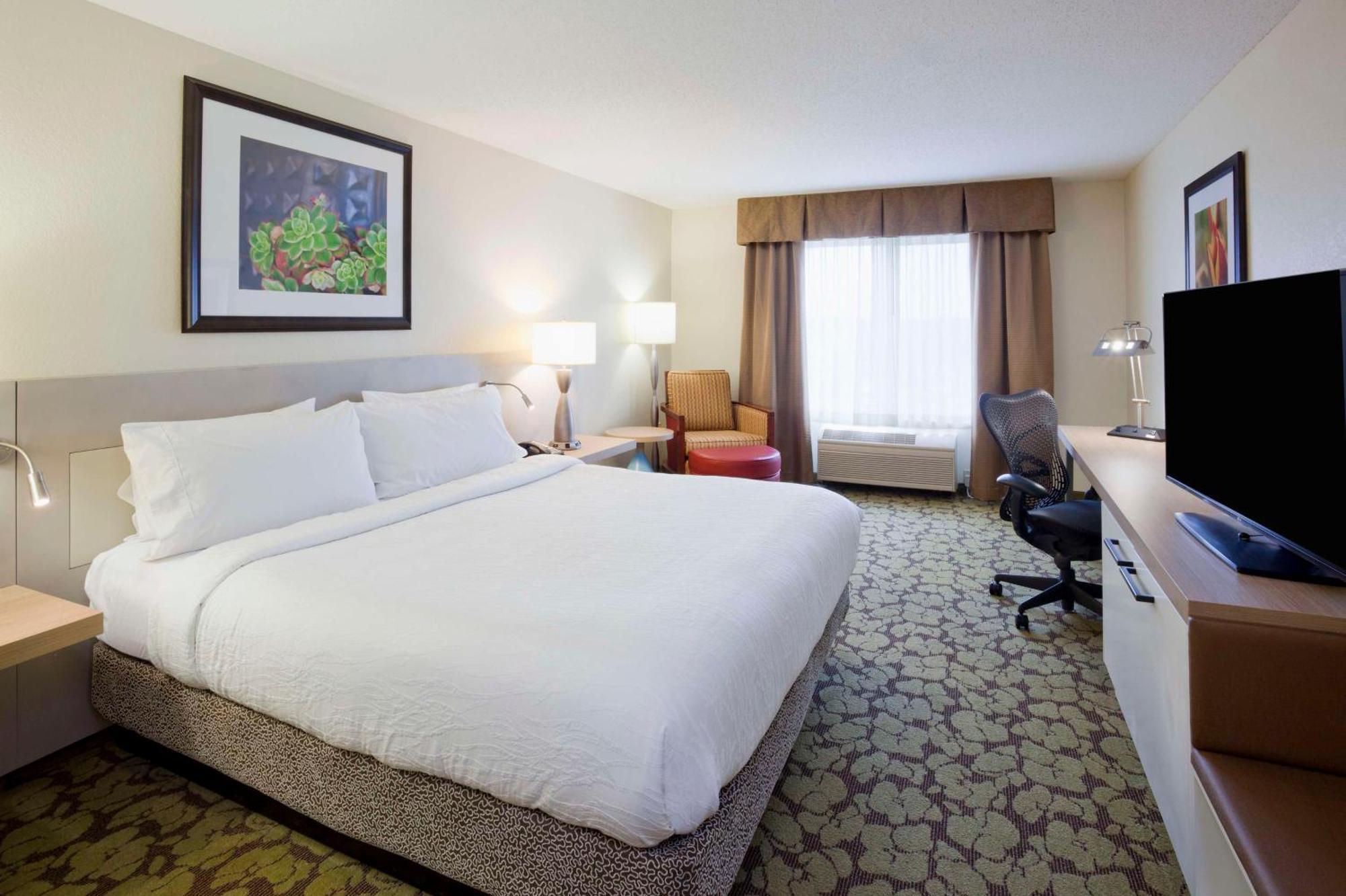 Hilton Garden Inn Minneapolis Іґан Екстер'єр фото